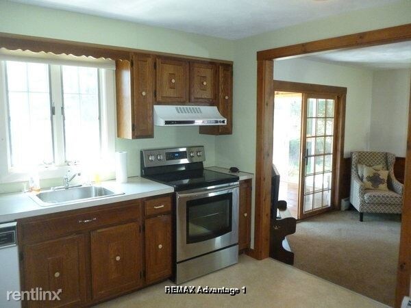 Building Photo - 3 br, 1 bath House - 109 Highland Ave