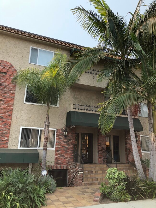 Main - 1755 Purdue Ave