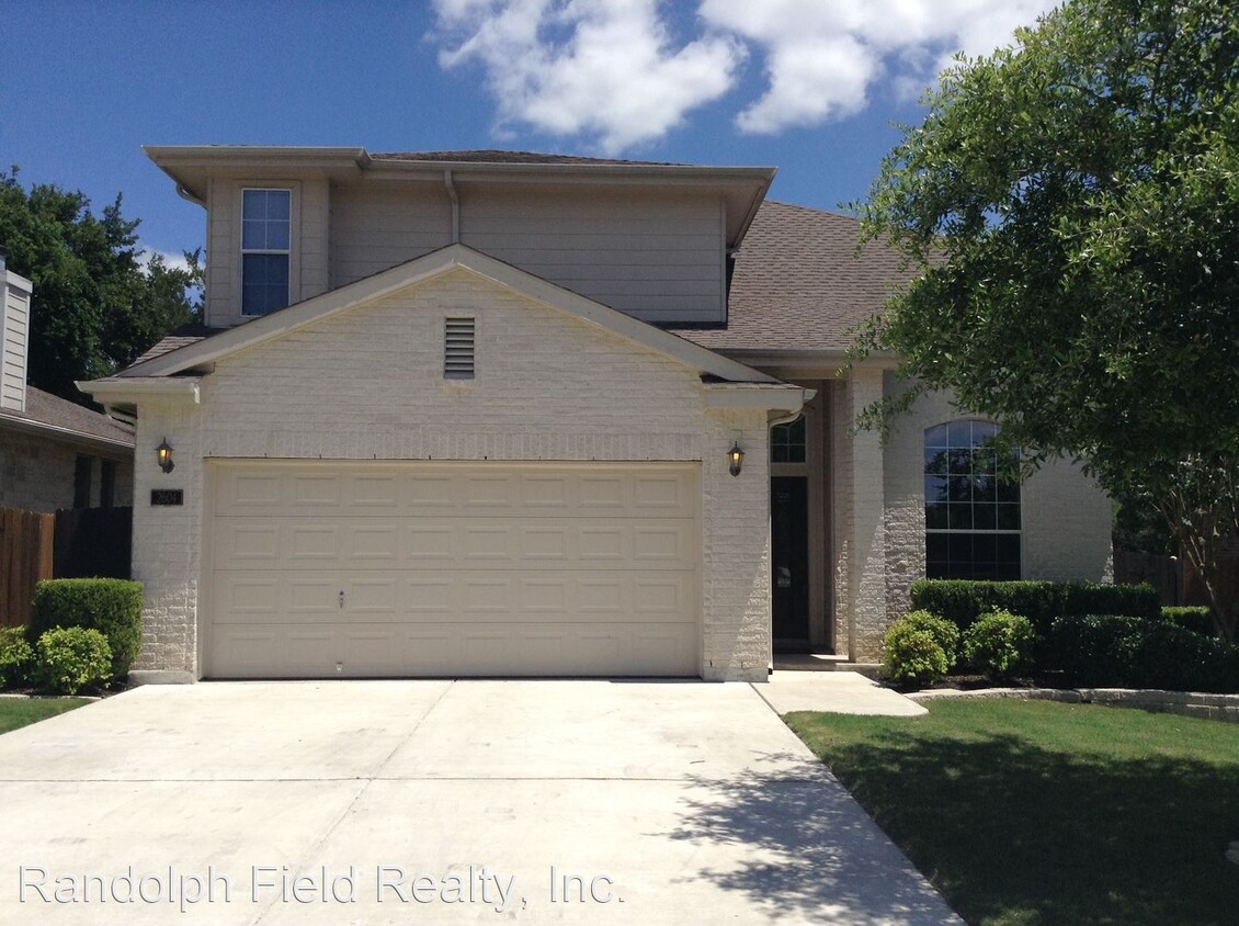 Primary Photo - 4 br, 2.5 bath House - 2604 GALLANT FOX DRIVE