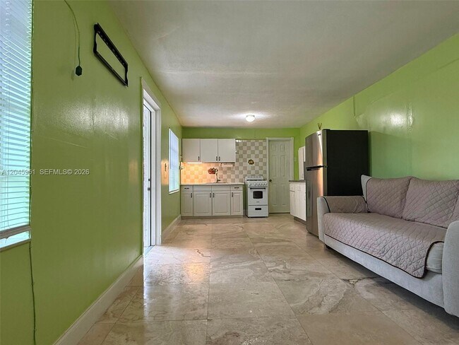 Foto del edificio - 13330 SW 79th St