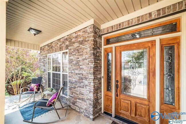 Building Photo - 25852 Summerwood Dr