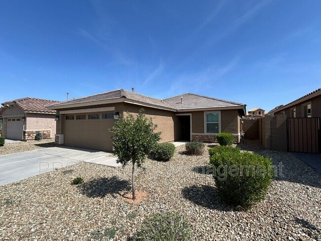 Building Photo - 16422 W Saguaro Park Ln