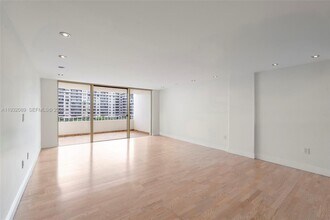 Building Photo - 199 Ocean Ln Dr