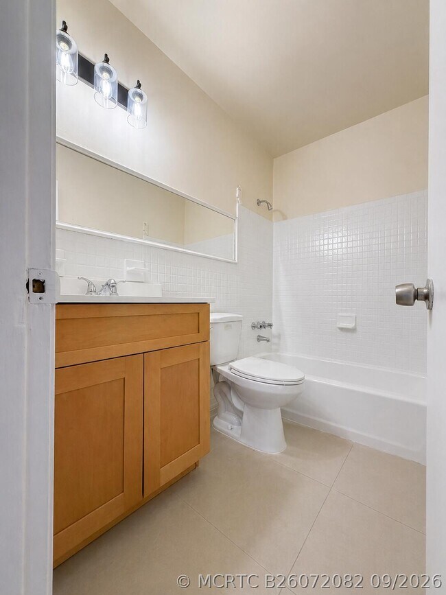 Foto del edificio - 4151 NW 30th Terrace