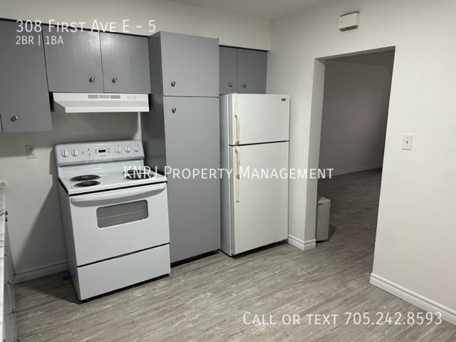Building Photo - Two Bedroom Basement Apartment