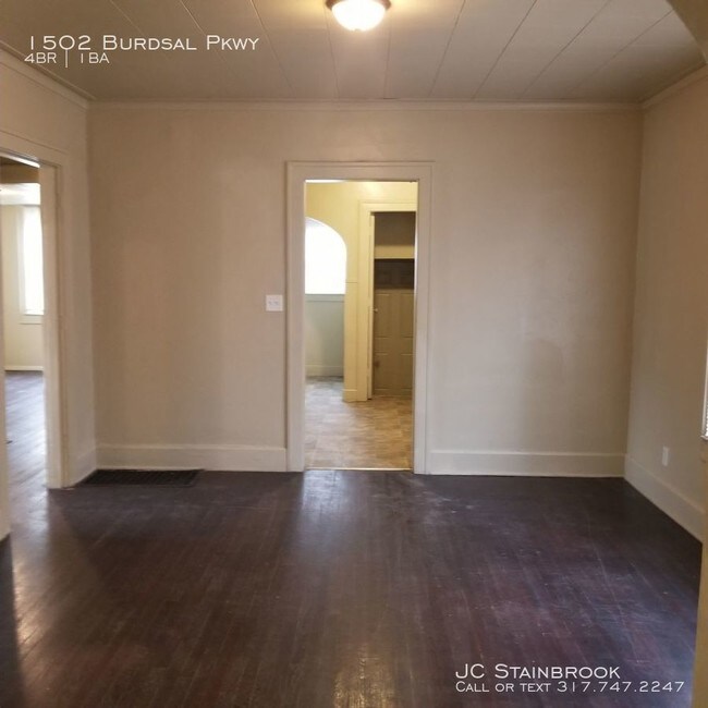 Foto del edificio - 1502 Burdsal Pkwy - 4BR House!