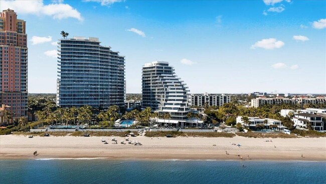 Building Photo - 2200 N Ocean Blvd
