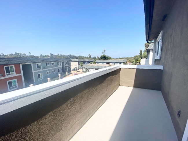 Foto del edificio - 5810 Amaya Dr