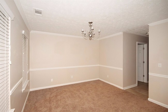 Foto del edificio - 5027 Grist Mill Dr