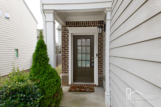 Foto del edificio - 332 Hardy Ives Ln