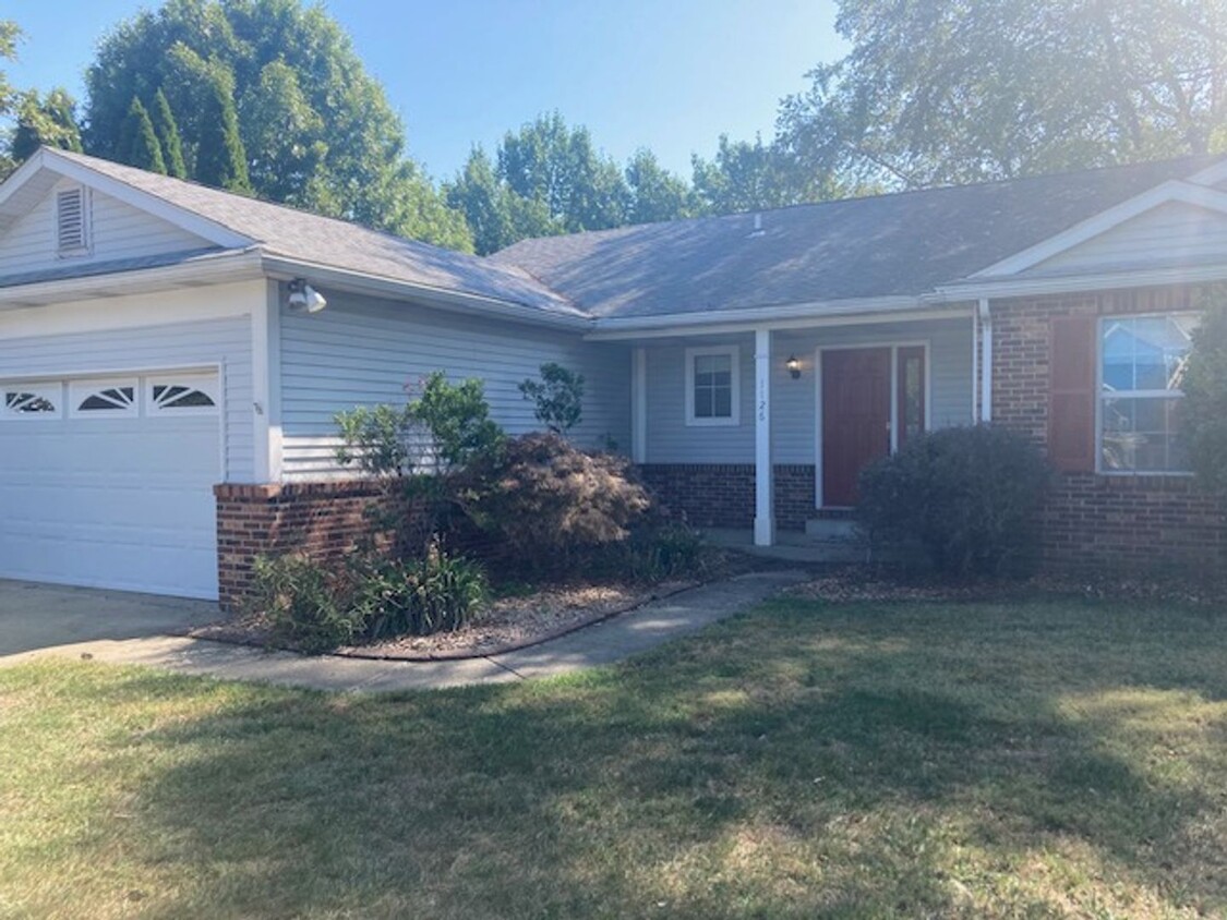 Primary Photo - Beautiful Home