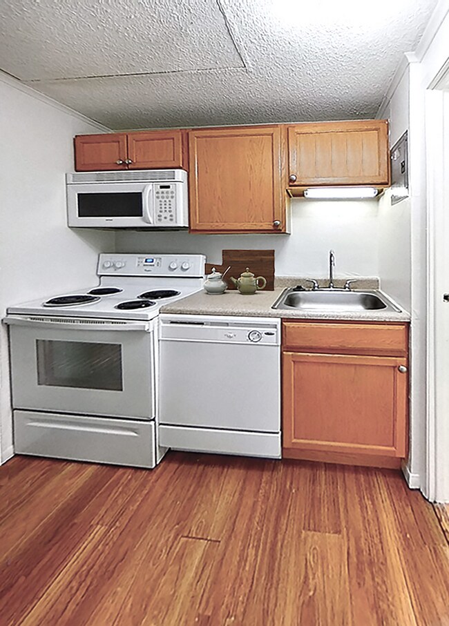 Fox Creek Apartments in Toledo, OH