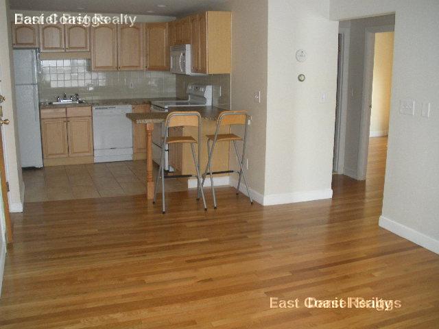 Building Photo - 11 Commonwealth Ct