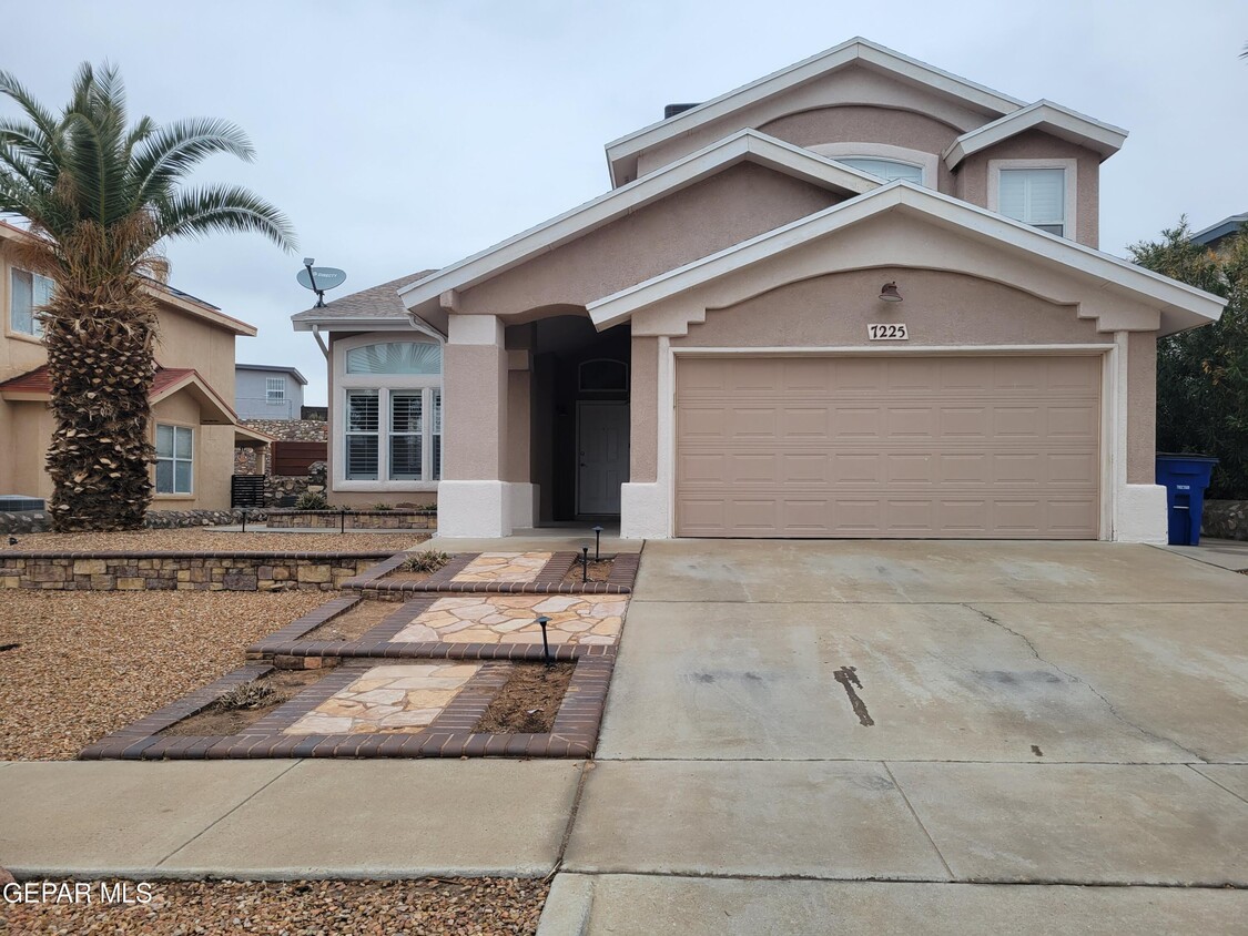 Foto principal - 7225 Tierra Taos Dr
