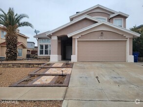 Building Photo - 7225 Tierra Taos Dr