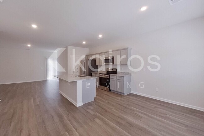 Foto del edificio - 2553 Banyan Cir