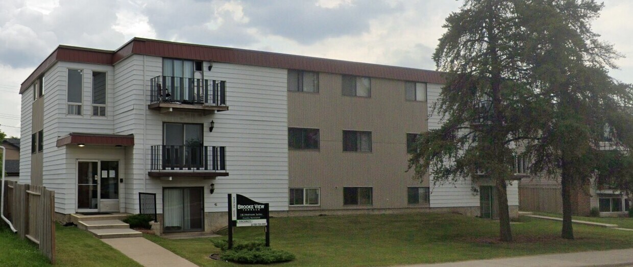 Photo principale - 10225-10156 156 St NW