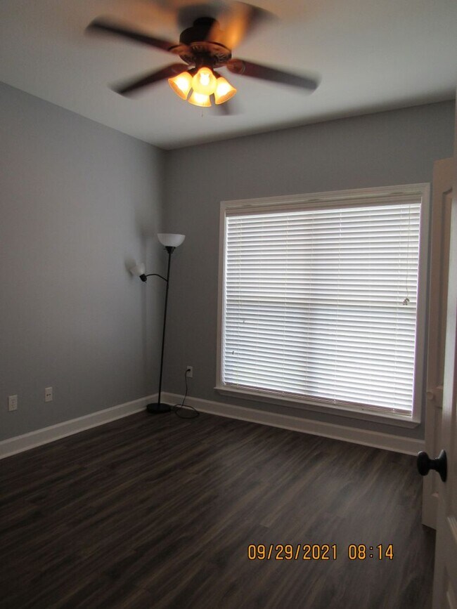 Building Photo - Currington Farms Subdivision!