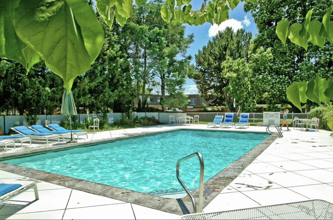 ¡Espectacular piscina - Cambridge Dorchester Apartment Homes