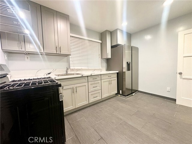 Foto del edificio - 15746 Magnolia Blvd