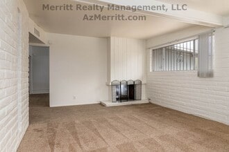 Building Photo - 436 N Bahamas Dr