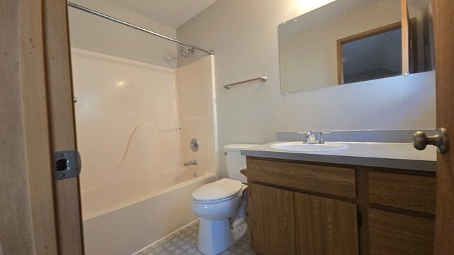 Photo - 2927 Federal Ave., Everett, WA 98201 Apartment