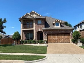 Building Photo - 2425 Lynbridge Dr