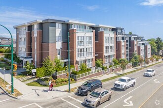 Apartments In Richmond With Mountainous Views photo