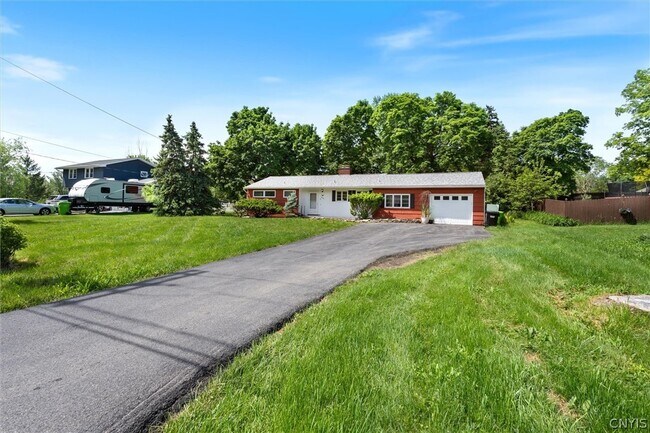 Foto del edificio - 4743 Cleveland Rd