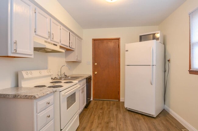 Foto del edificio - 404 E 20th St