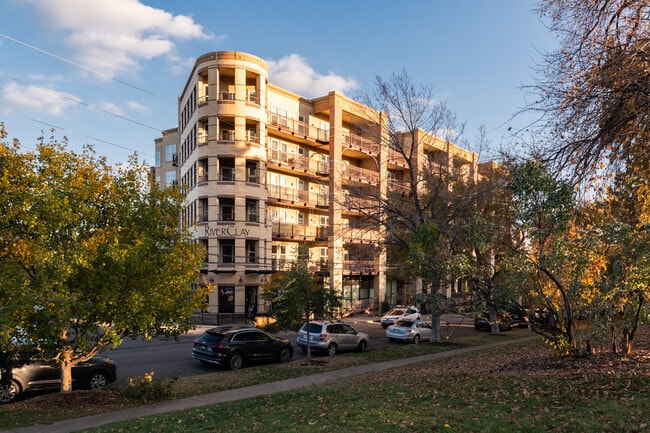 Foto del edificio - 2240 N Clay St