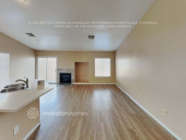 Foto del edificio - 1938 Panther Pl