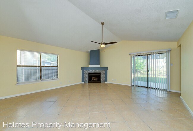 Building Photo - 3 br, 2 bath House - 13002 Feather Ridge