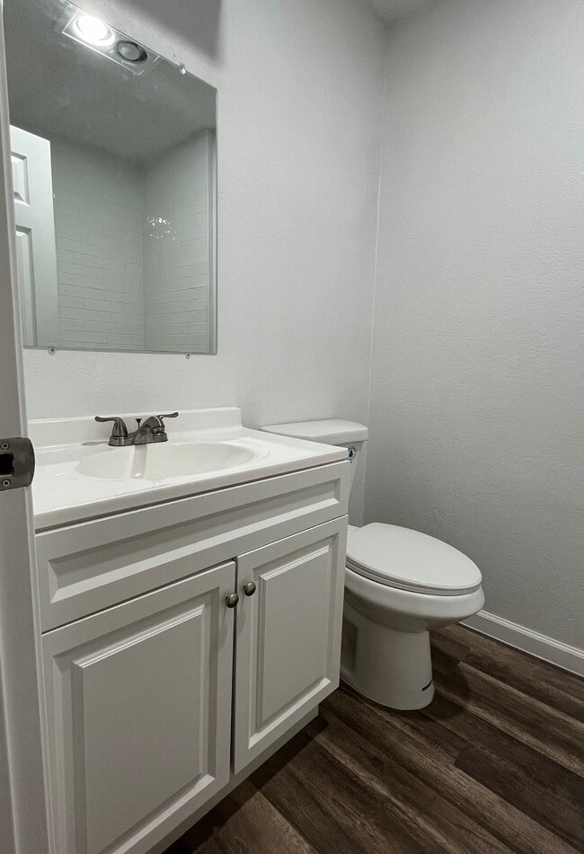 Foto del edificio - 6862 S Creek Dr