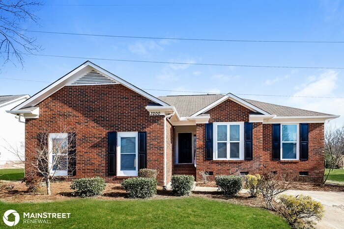 Foto principal - 3200 Fairington Dr, Indian Trail, NC 28079