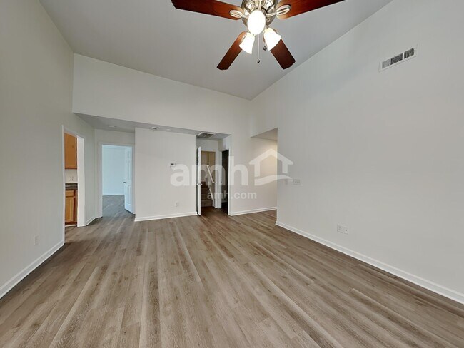 Foto del edificio - 1963 Trace Creek Dr