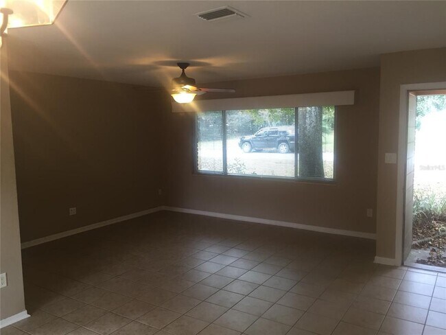 Foto del edificio - 3423 NW 1st Ct