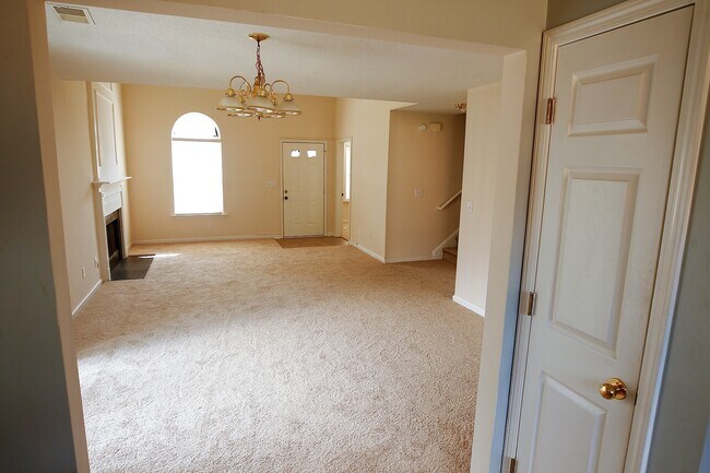 Dining and Living Areas - New Carpet - 530 Chisolm Way