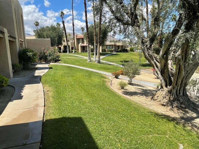 Grounds outside Condo - 47900 Oasis Ct