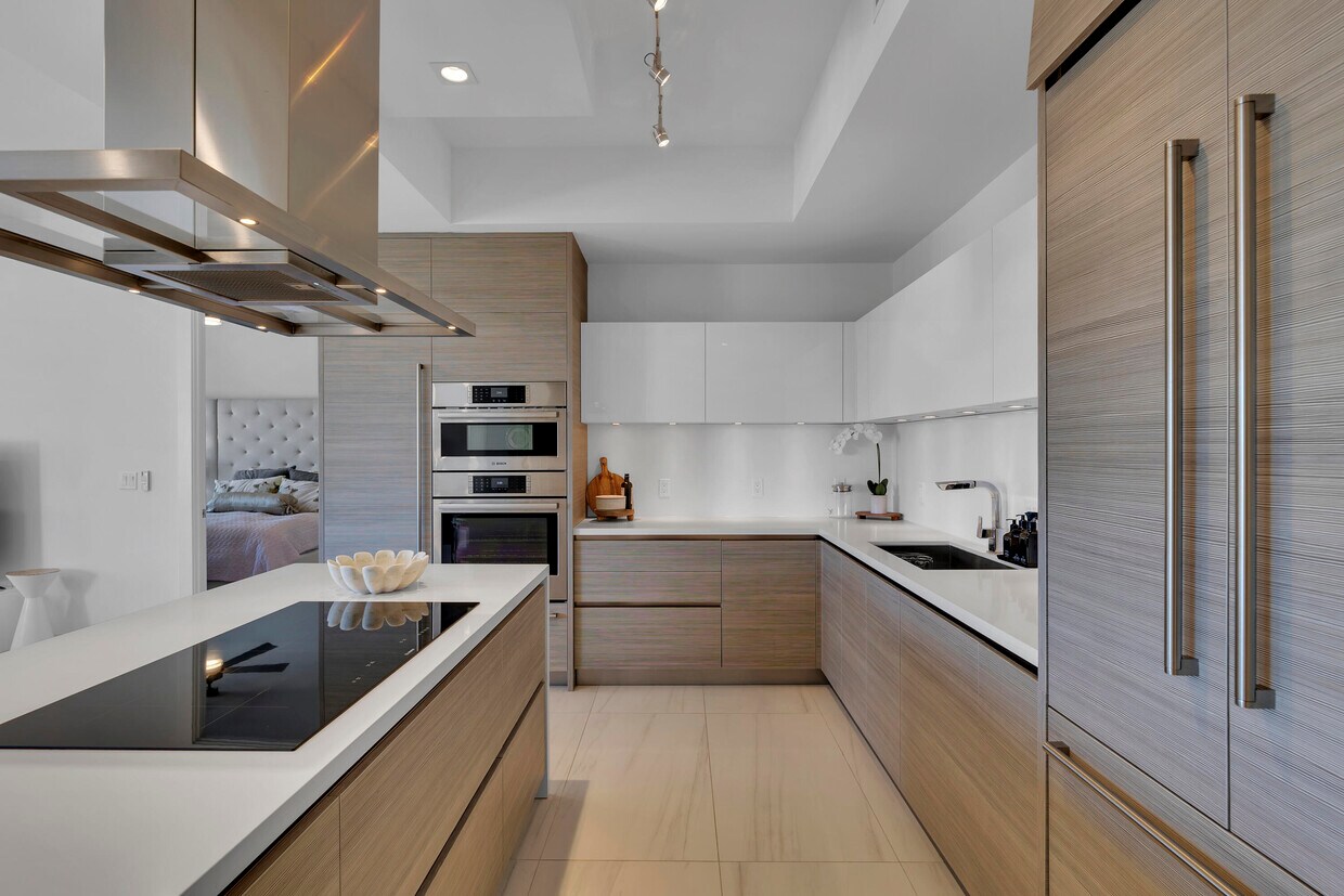 Foto principal - 155 E Boca Raton Rd