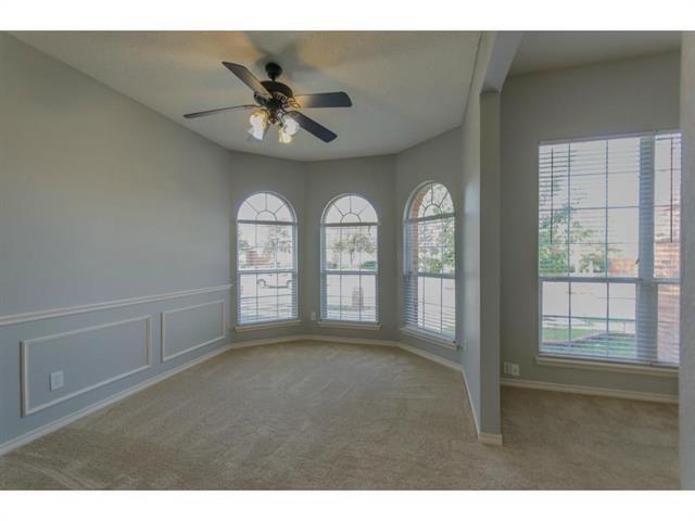 Building Photo - 1532 Tanglewood Dr