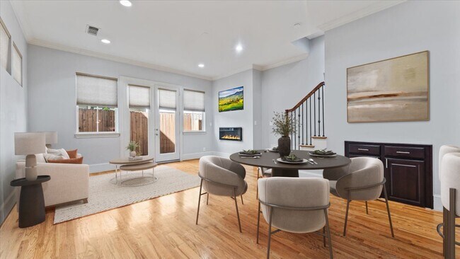 Foto del edificio - 931 W 23rd St