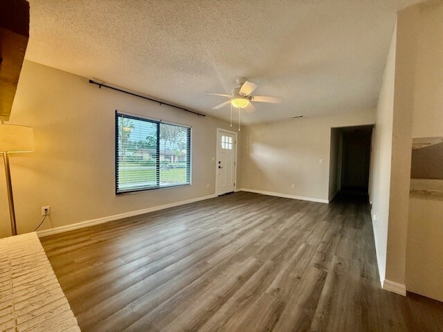 Foto del edificio - 1819 Oak St