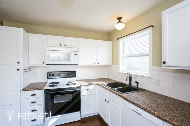 Foto del edificio - 1611 Ashley Dr, Lebanon, IN, 46052