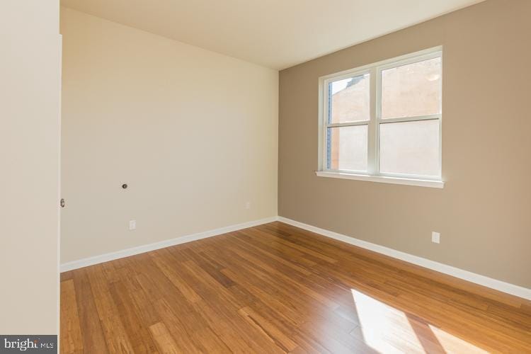 Primary Photo - 2418 Frankford Ave
