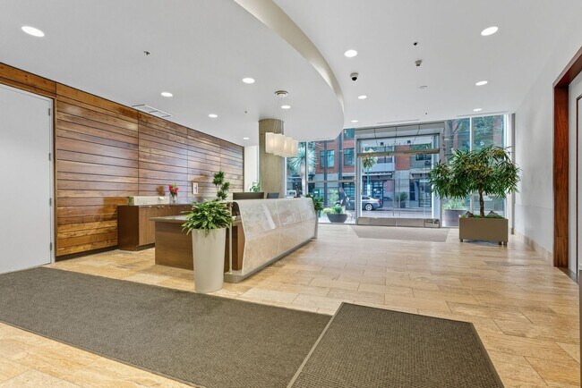 Foto del edificio - 922 NW 11th Ave