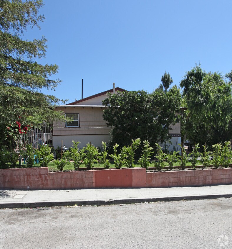 Building Photo - 10150 Hillhaven Ave