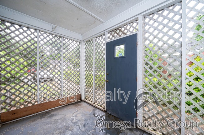 Building Photo - 309 Bradley Dr