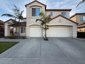 Building Photo - 20 Gonsalves Ct