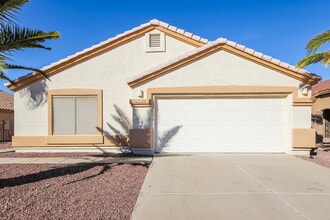 Building Photo - 8748 W Salter Dr